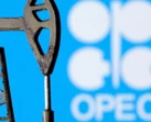 Збільшення видобутку від OПЕК+: нафта дешевшає до чотирирічного мінімуму