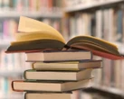 Чи зникнуть книжки російською з українських полиць: відповідь уряду