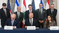 Firmato a Washington l'accordo Israele-Libano. Attacchi iraniani risale la tensione a Hormuz