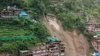 India, una frana trascina a valle un edificio nell'Himachal Pradesh colpito da piogge record