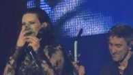 Laura Pausini ferma il concerto a Quito: "Portatemi l'ossigeno"