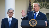 Trump attacca ancora Powell: "È uno stupido", per non aver abbassato i tassi d'interesse