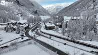 Il risveglio di Gressoney imbiancata dopo la nevicata della notte