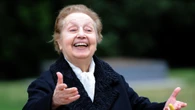 È morta a 101 anni Pia Velsi, la "nonna Trieste" di Parenti Serpenti