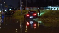 Maltempo, auto bloccate nell'acqua a Carugate
