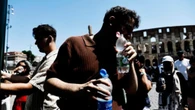 Allerta caldo, sfiorata soglia dei 45 gradi: Italia più calda del Maghreb 16 bollini rossi