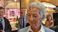 Christine Lagarde al Mercato di Firenze, la presidente della Bce gira tra i banchi