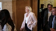 Marine Le Pen si candida alle presidenziali del 2027: "Senza braccialetto"