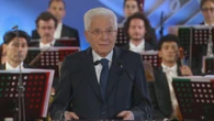 Mattarella: "La Repubblica nasce dalla scelta della pace e dal rifiuto della guerra"