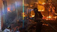 Raid russi su diverse regioni ucraine. Zelensky: "Putin accetti un bilaterale entro lunedì"