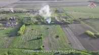 Aerei d'attacco russi bombardano Alexandropol, nel Donetsk: video del raid