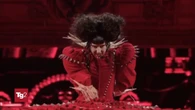 Lady Gaga a Milano, il popolo dei "little monster" giunto in massa a vedere un imponente show gotico