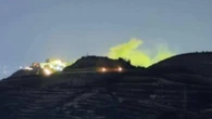 Droni contro una nave di aiuti per Gaza. Nella notte attacchi israeliani in Siria