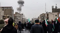 Trump: decisione imminente su nuovi raid contro l’Iran. Teheran blinda Hormuz