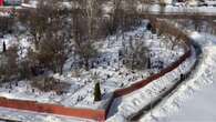Funerali di Navalny, il cimitero Borisov dove verrà sepolto è già presidiato dalla polizia
