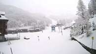 Il meteo oggi: tempesta dell'Immacolata, vento e bufere di neve in montagna