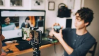 Agcom adotta codice condotta influencer, multe fino a 600mila euro