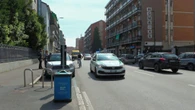 Vede la polizia, svolta e muore dopo un incidente in moto: il luogo dove è avvenuto lo schianto