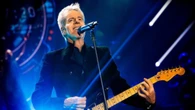 Stop di 90 giorni per Claudio Baglioni: salta il tour. Ha la polmonite interstiziale acuta