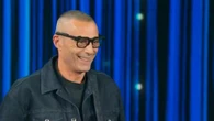 Dalla strada al palco, Alex Britti duetta con Dan Mudd sulle note di "7000 caffè"