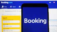 Booking avverte: come riconoscere le frodi online. La truffa della prenotazione annullata