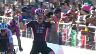 Giro d’Italia 2025: Kooij taglia per primo il traguardo, per Visma è un grande successo di squadra