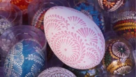Pasqua, forti rincari su uova e colombe: fino al 19% in più