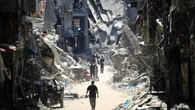 Hamas risponde al piano di pace in tre fasi: "Stop totale all'aggressione israeliana"