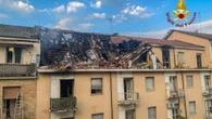 Esplosione in una casa a Torino, un morto. In prognosi riservata 12enne con ustioni