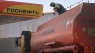 Ue divisa sulle sanzioni a Mosca: da domani il petrolio russo potrebbe salire da 44 a 58 dollari