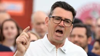 Manchester, Burnham trionfa: "Ultima chance, il Paese ha bisogno di una nuova strada". Starmer trema