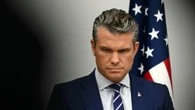 Nato e Ue discutono il "muro dei droni". Armi Usa a Kiev, Hegseth: "Paghino tutti, basta scrocconi"