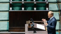 Polonia, Tusk si salva in Parlamento nel voto di fiducia chiesto dopo la vittoria di Nawrocki