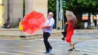 Dal caldo estremo ai nubifragi, Italia divisa in due. Temperature in calo nel weekend 