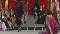 Dolce e Gabbana sfila tra le meraviglie di Castel Sant'Agelo