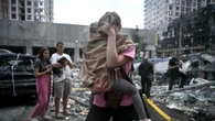 Attacco russo su Kiev, più di 20 morti. Missili di Kiev su Belgorod, incendi e blackout