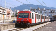 Circumvesuviana ancora maglia nera del trasporto locale, il rapporto di Pendolaria