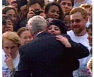 Usa: Monica Lewinsky produrrà una serie Tv sullo scandalo con il presidente Bill Clinton
