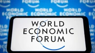 FMI, l'economia globale frena al 3%: il boom dell'IA bilancia i venti di guerra