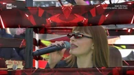 Annalisa da Fiorello canta dal vivo e balla "Sinceramente"