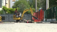 Morto per il caldo in un cantiere, vittima un 47enne: stava stendendo il calcestruzzo nel parcheggio