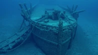 Documentaristi cercano cozze invasive e scoprono un relitto di 128 anni fa