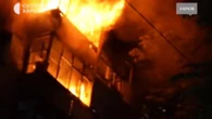 Bambini e anziani sfollati a Kharkiv dopo il pesante raid notturno russo: video