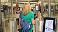 Aeroporti Roma al Financial Times: "Rischio caos estivo con i controlli biometrici in entrata Ue"