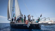 Teheran rivendica il controllo di Hormuz. Riparte la Flotilla, 50 barche in rotta su Gaza