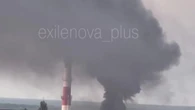 L'impatto di fuoco dei droni che colpiscono lo stabilimento nella città di Čechov, Mosca