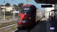 Italia divisa in due a causa dei treni: proseguono i disagi su diverse linee ferroviarie del Sud
