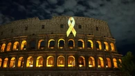 "Accendi la speranza", il Colosseo illuminato per bambini e adolescenti malati di cancro