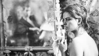 CLAUDIA. La Forza di una Voce: 18 foto per celebrare la donna al di là del mito e dei flash
