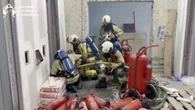 Bruxelles, incendio nella torre Oxy: il video dei vigili del fuoco nel vano ascensore